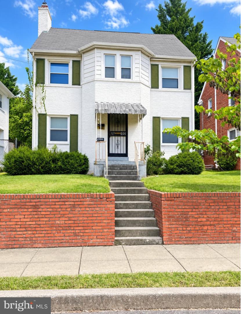 6404 LUZON AVE NW Property Photo 1