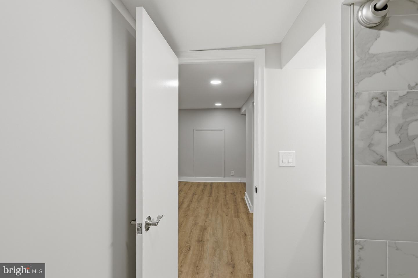 2388 Champlain St Nw #apt 10 Property Photo 16