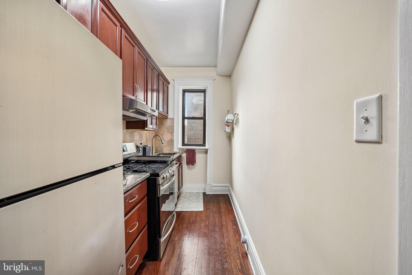 1514 17th St Nw #505 Property Photo 6