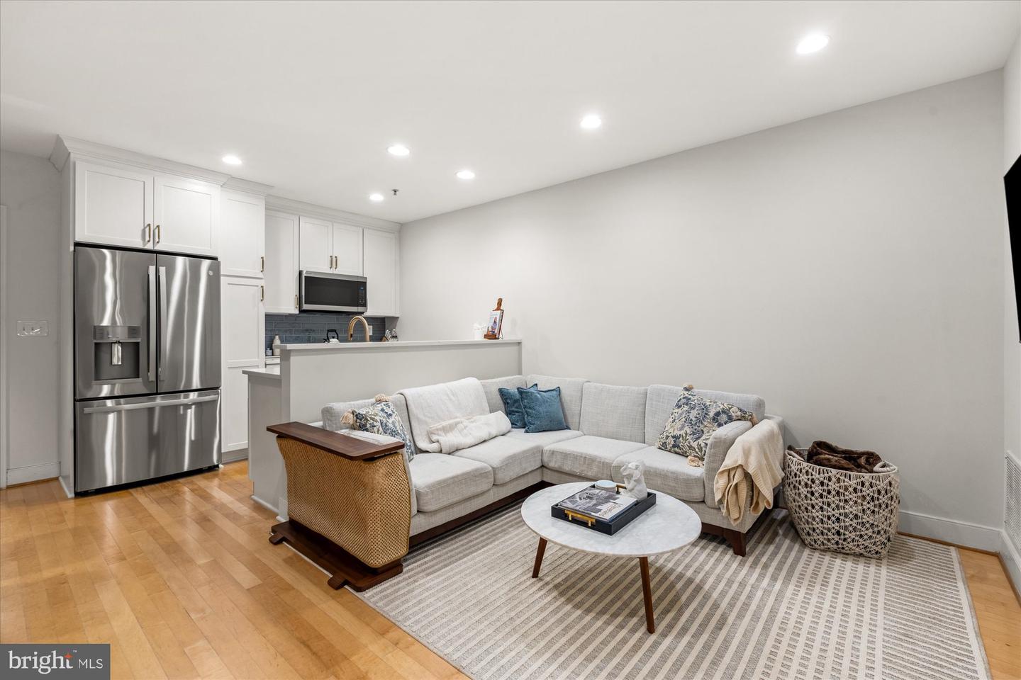 1200 Euclid St Nw #1 Property Photo 6