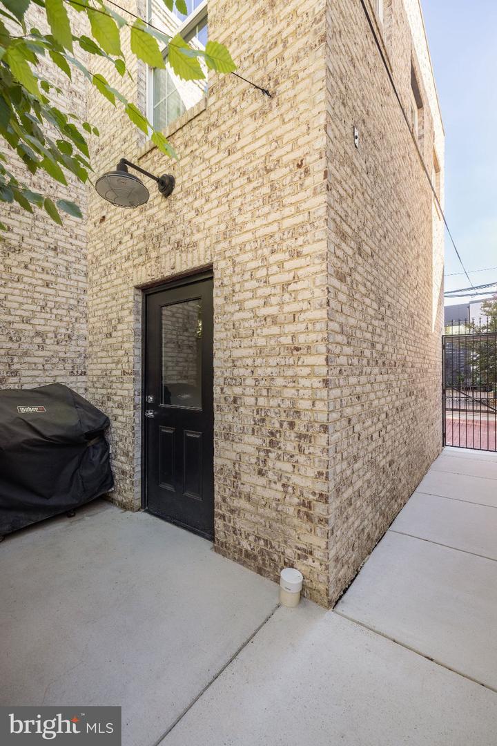 930 O St Nw #1 Property Photo 41