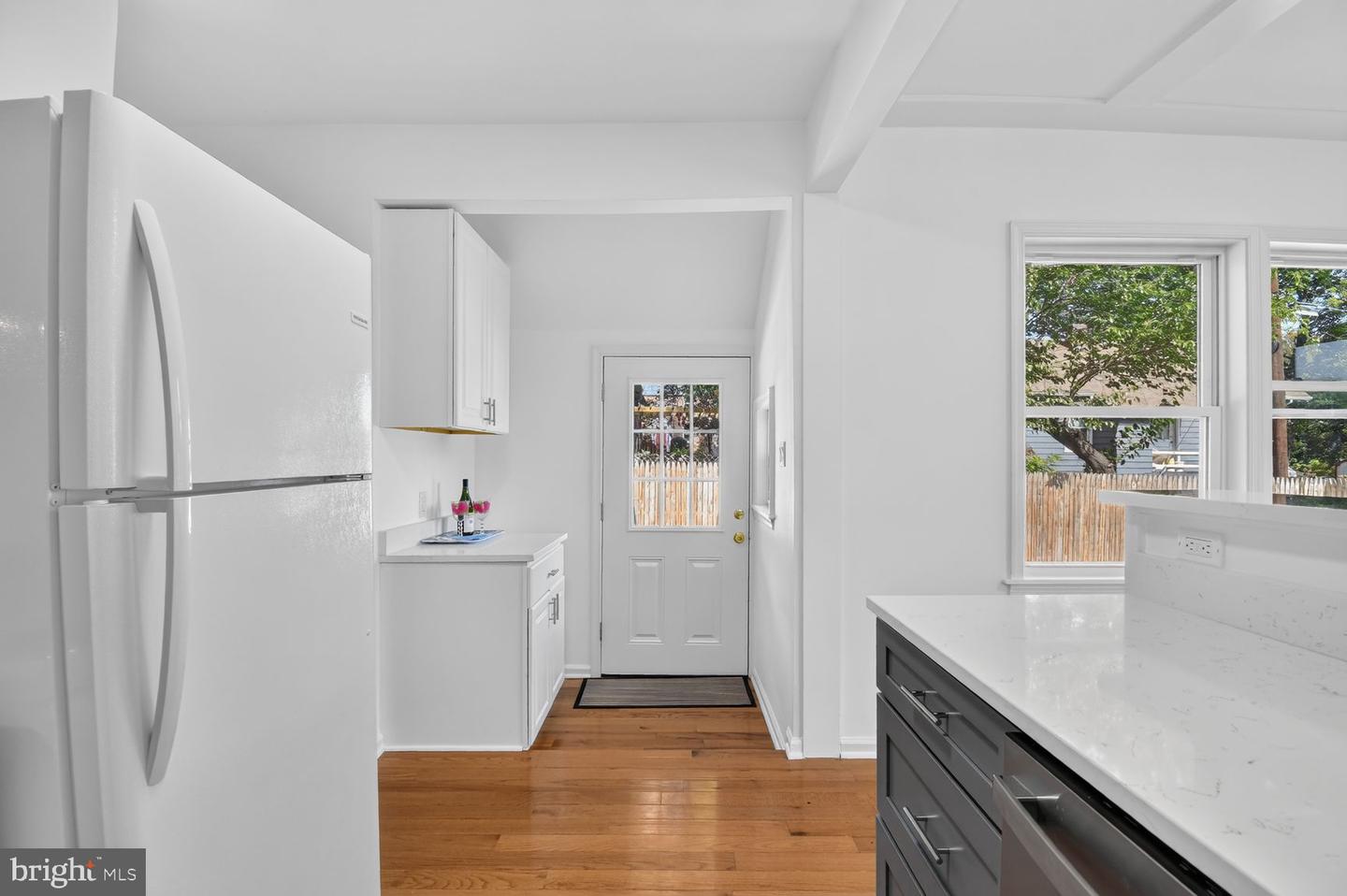 1004 Shepherd St Ne Property Photo 18