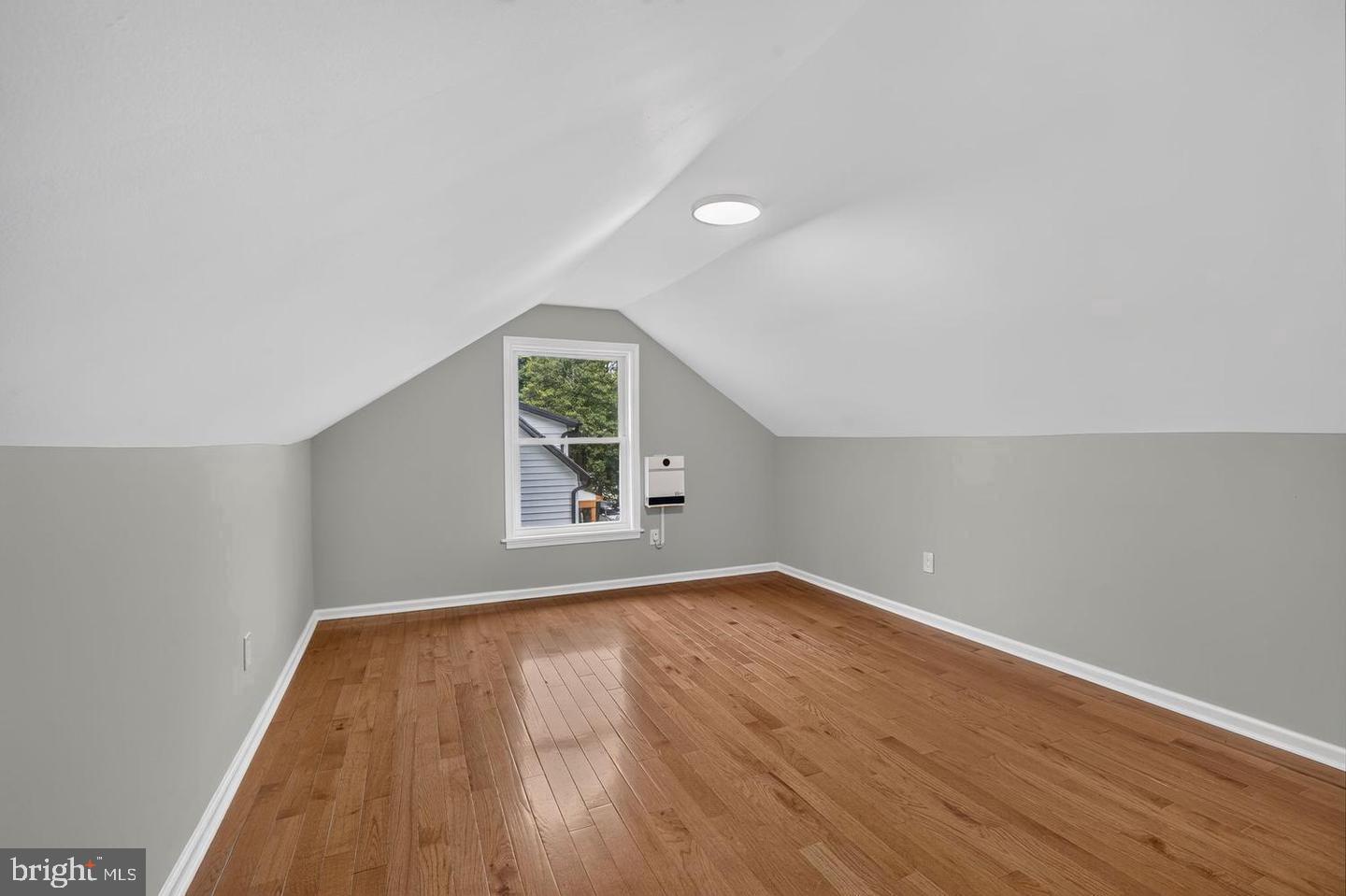 1004 Shepherd St Ne Property Photo 30