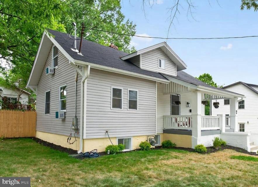 1004 Shepherd St Ne Property Photo 50