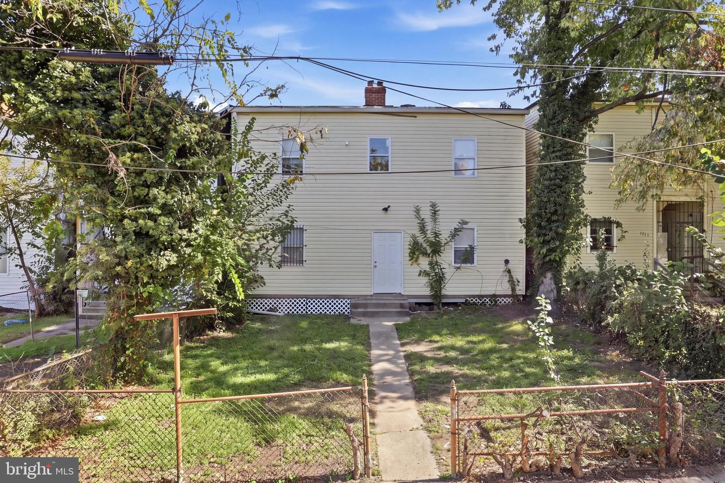 1507 17th St Se Property Photo 10