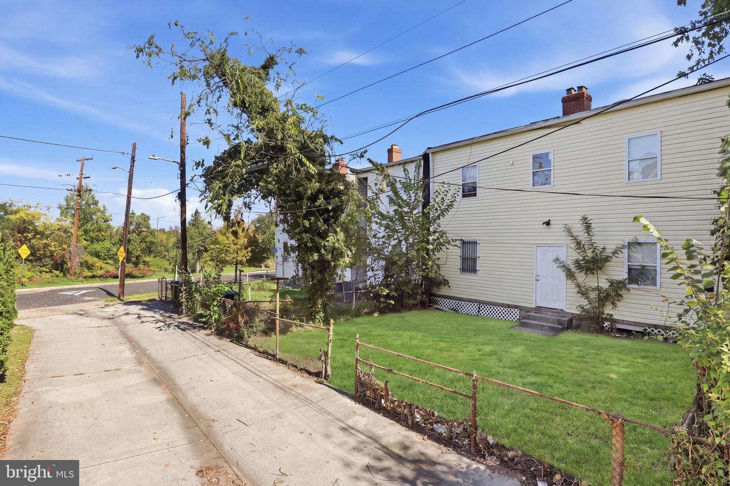 1507 17th St Se Property Photo 11
