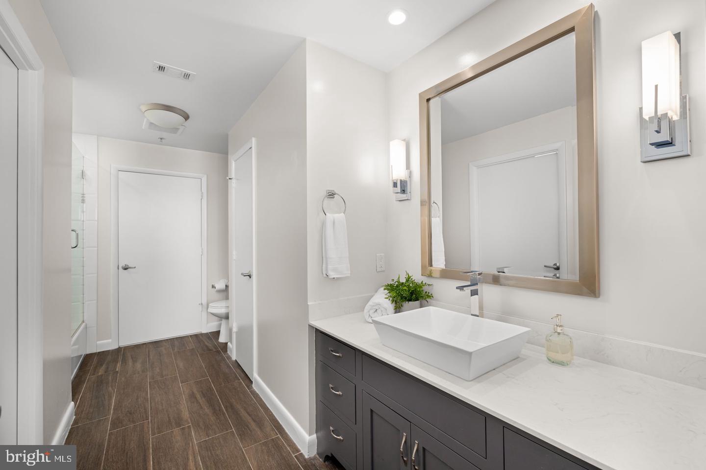 400 Massachusetts Ave Nw #1012 Property Photo 16