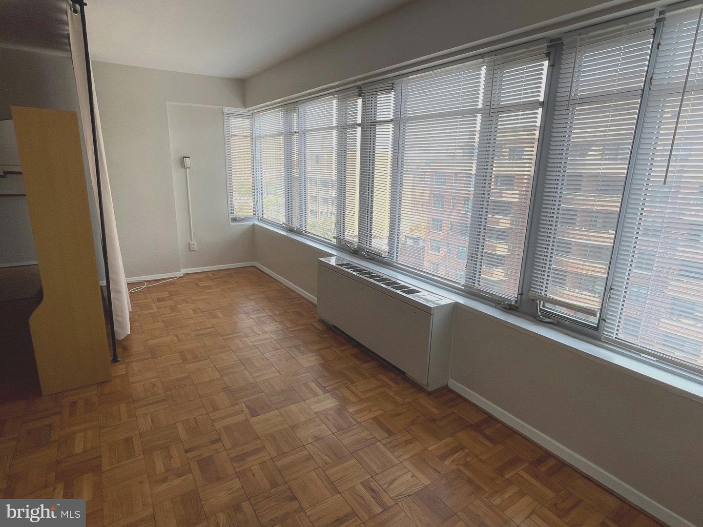 1711 Massachusetts Ave Nw #829 Property Photo 8