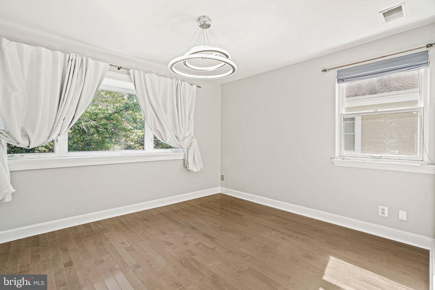 2749 Arizona Ave Nw Property Photo 22