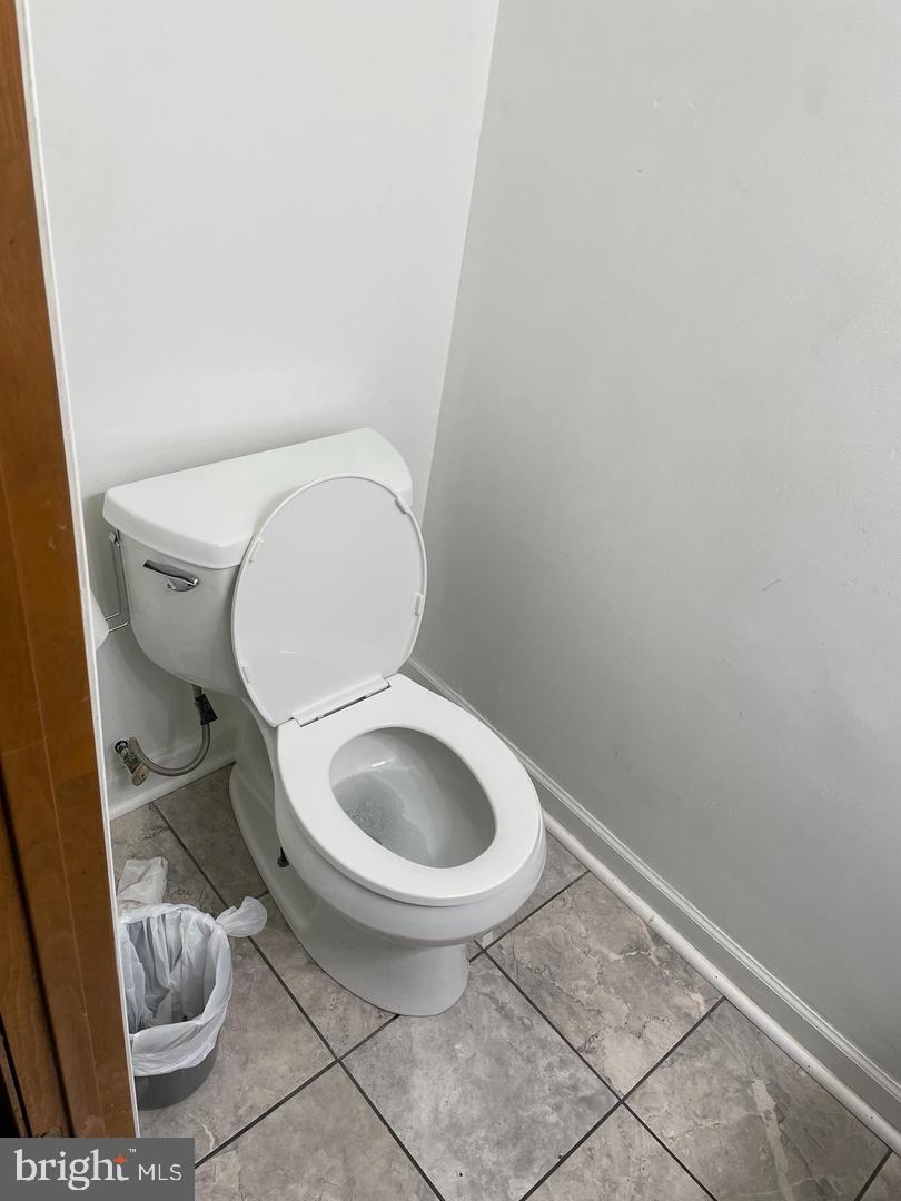 1129 48th St Ne Property Photo 5