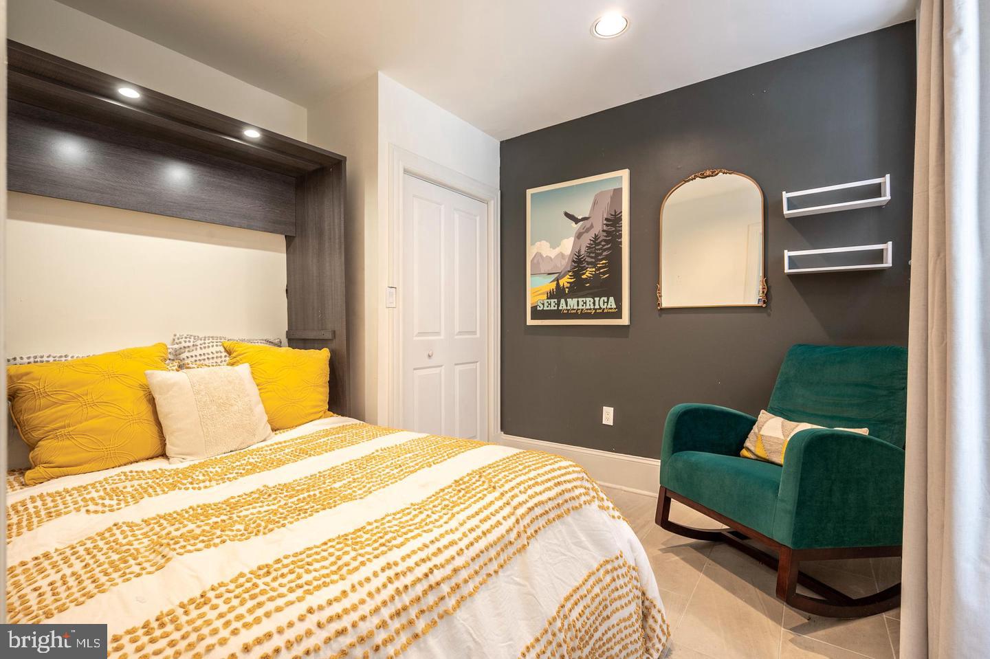 1807 California St Nw #t5 Property Photo 9