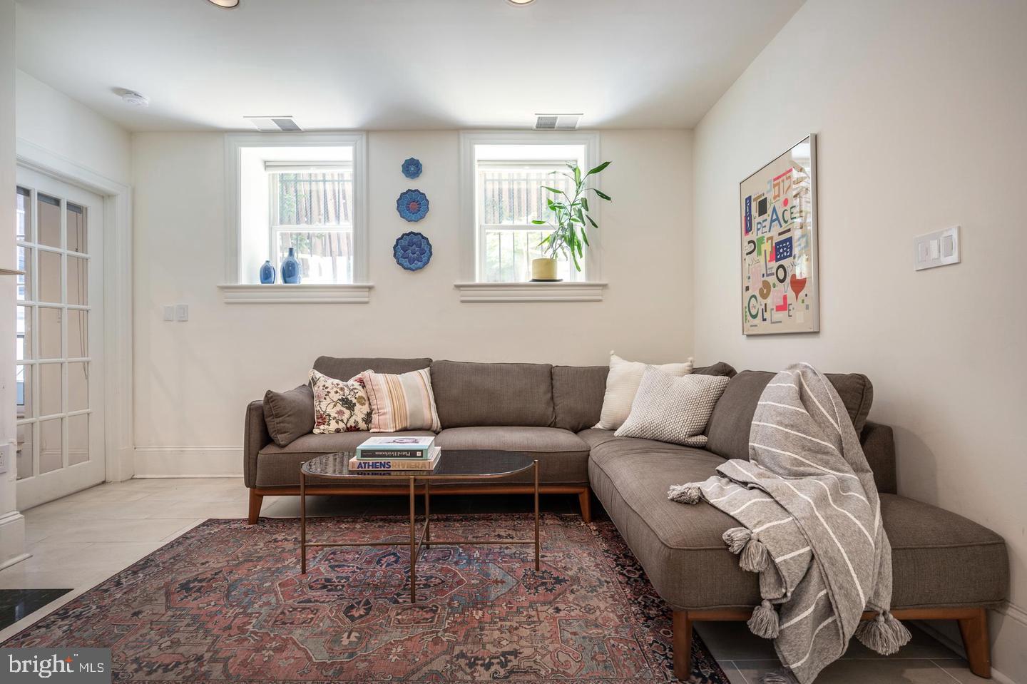 1807 California St Nw #t5 Property Photo 18