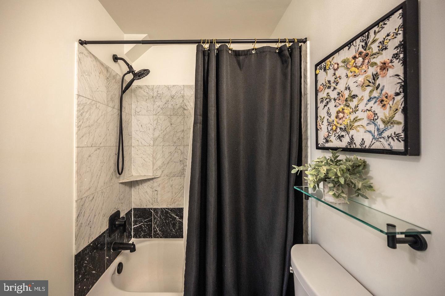 1807 California St Nw #t5 Property Photo 22