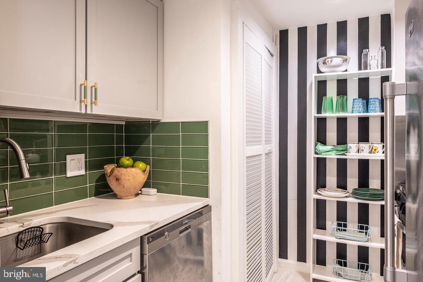 1807 California St Nw #t5 Property Photo 27