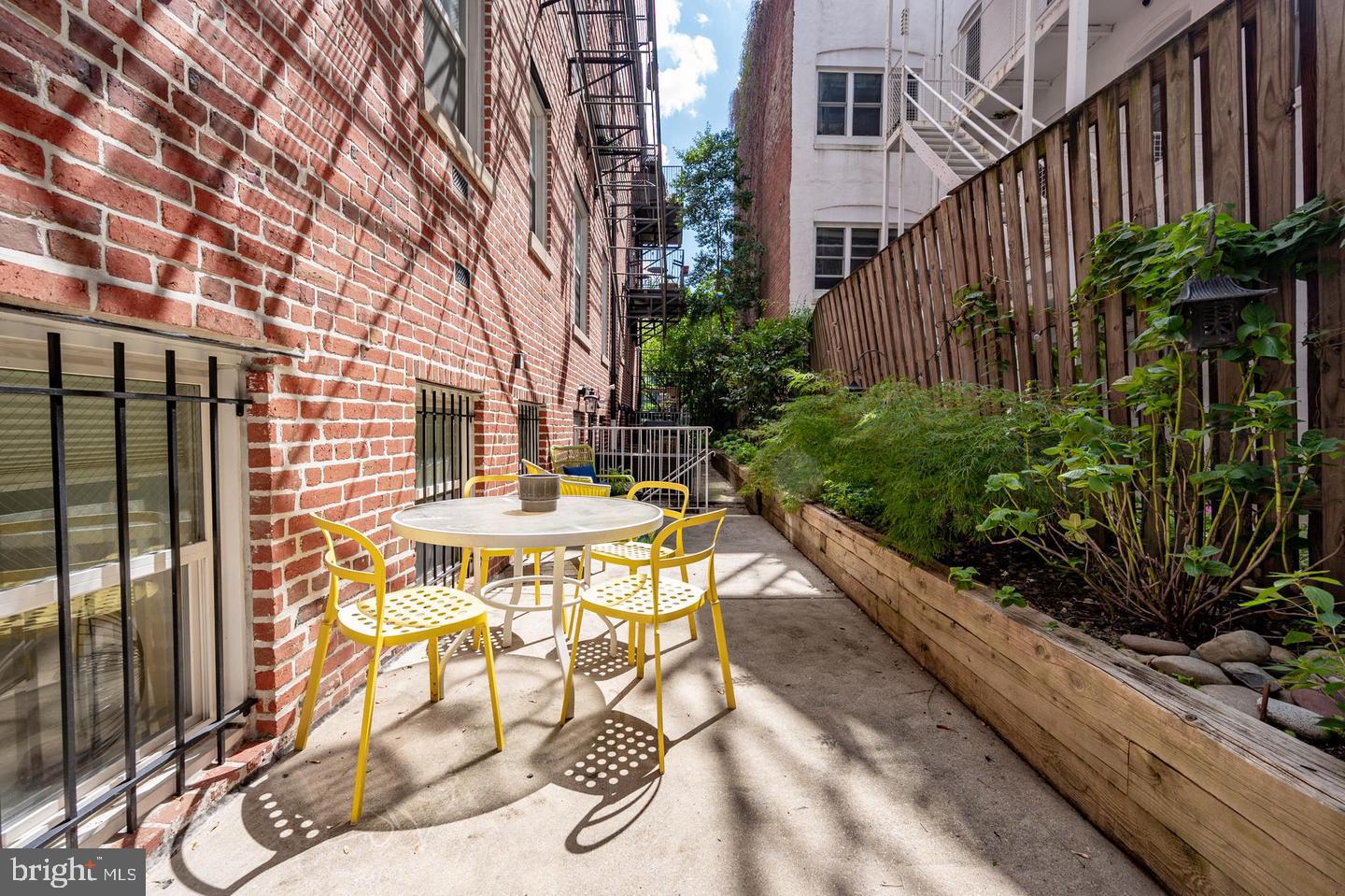 1807 California St Nw #t5 Property Photo 34