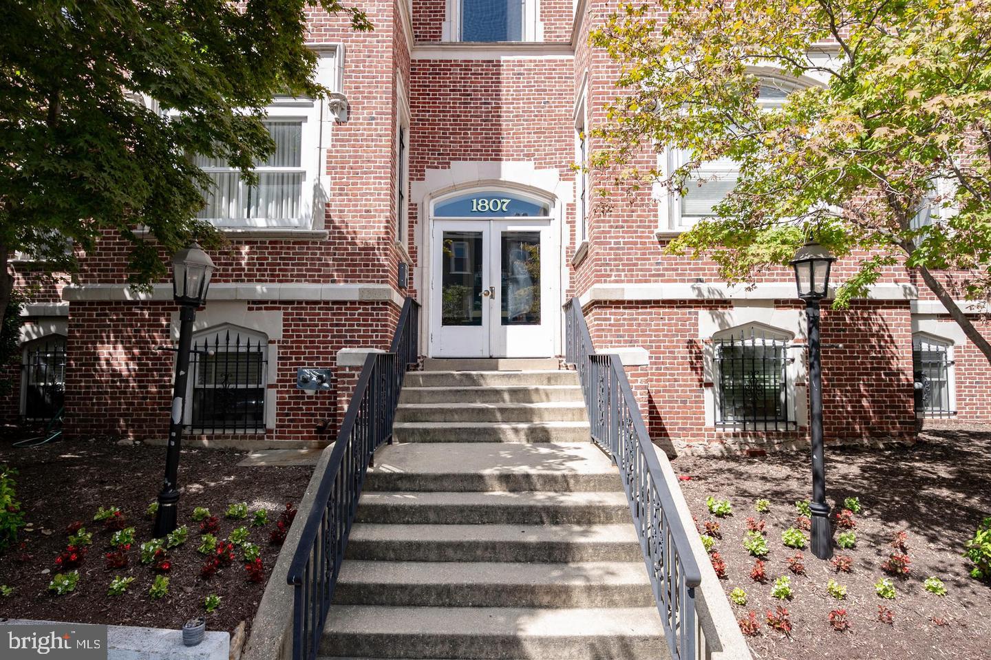 1807 California St Nw #t5 Property Photo 38