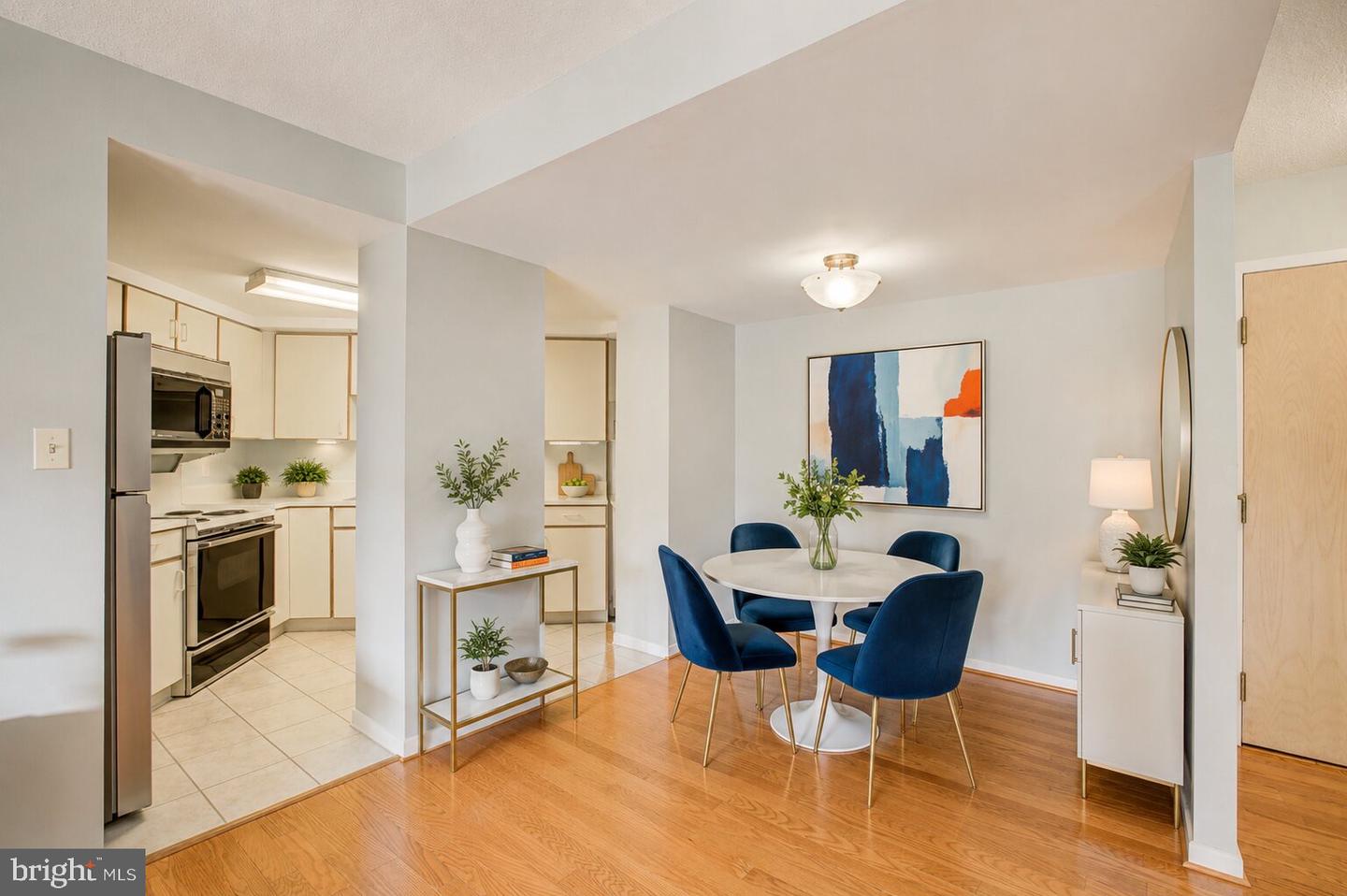 2111 Wisconsin Ave Nw #610 Property Photo 4