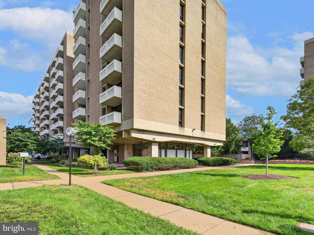 300 M St Sw #n310 Property Photo 1