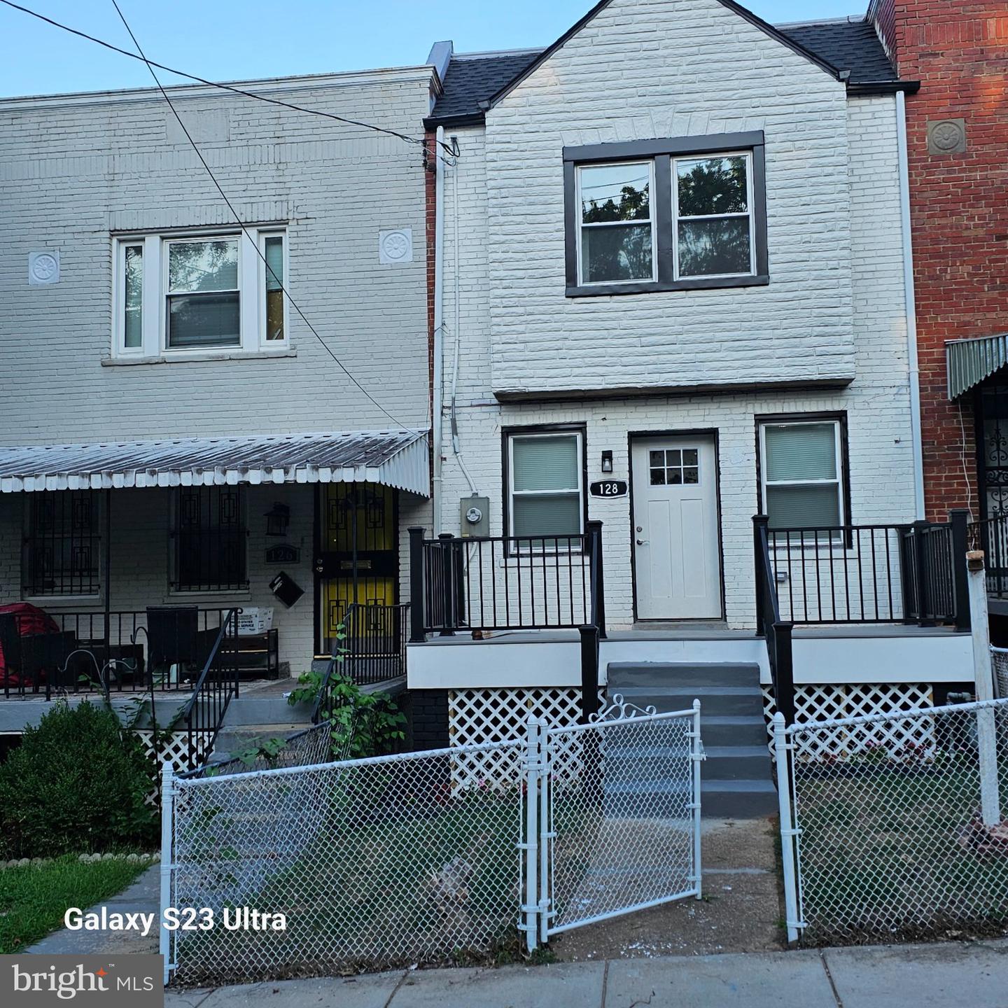 128 53RD ST SE Property Photo 1