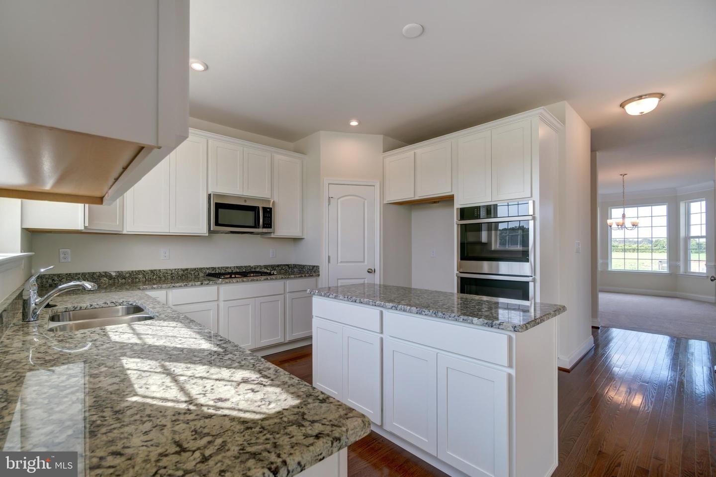 9 Summit Drive #legend Property Photo 7