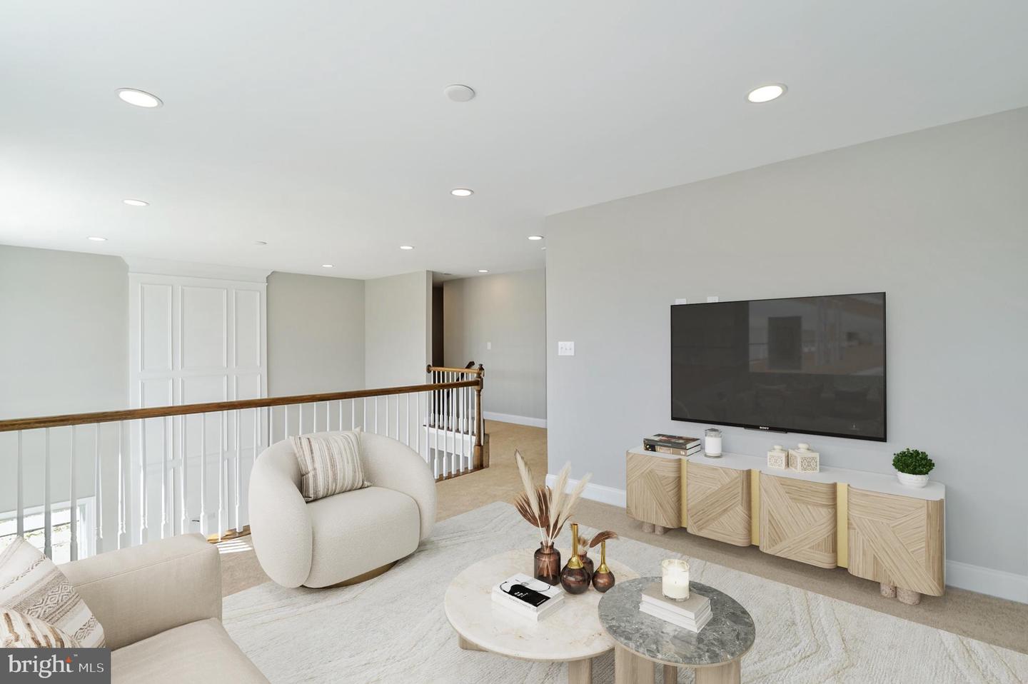 20 Amanda Ave #geo Property Photo 10
