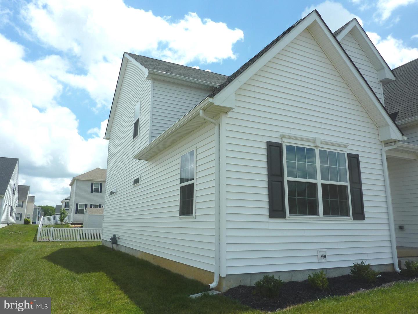 106 Parma Dr Property Photo 48