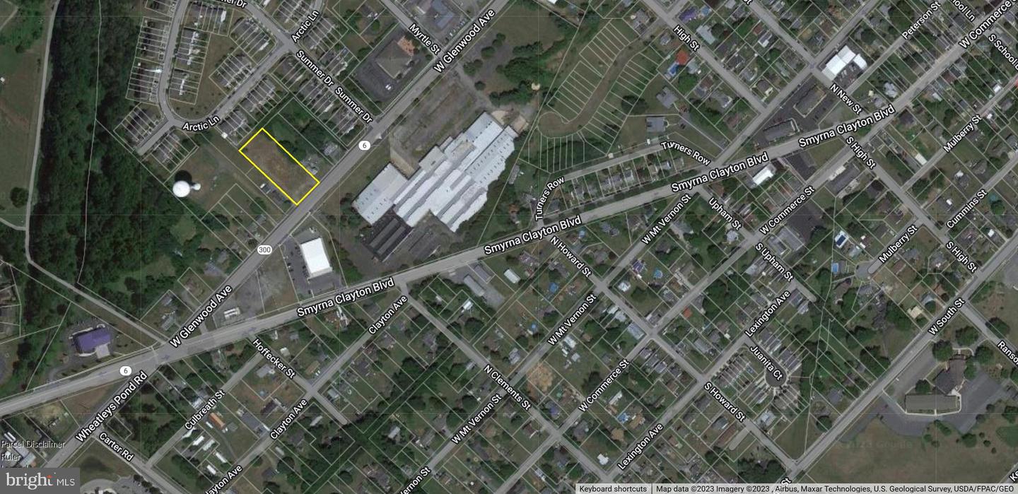 652 W Glenwood Ave Property Photo 1