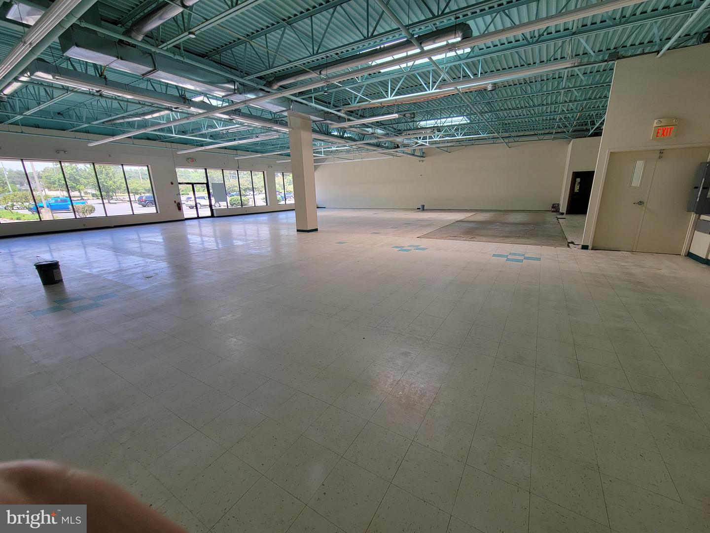 370 Gateway South Blvd Property Photo 6
