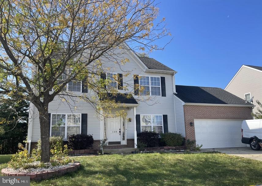 128 W Sheldrake Cir Property Photo 2
