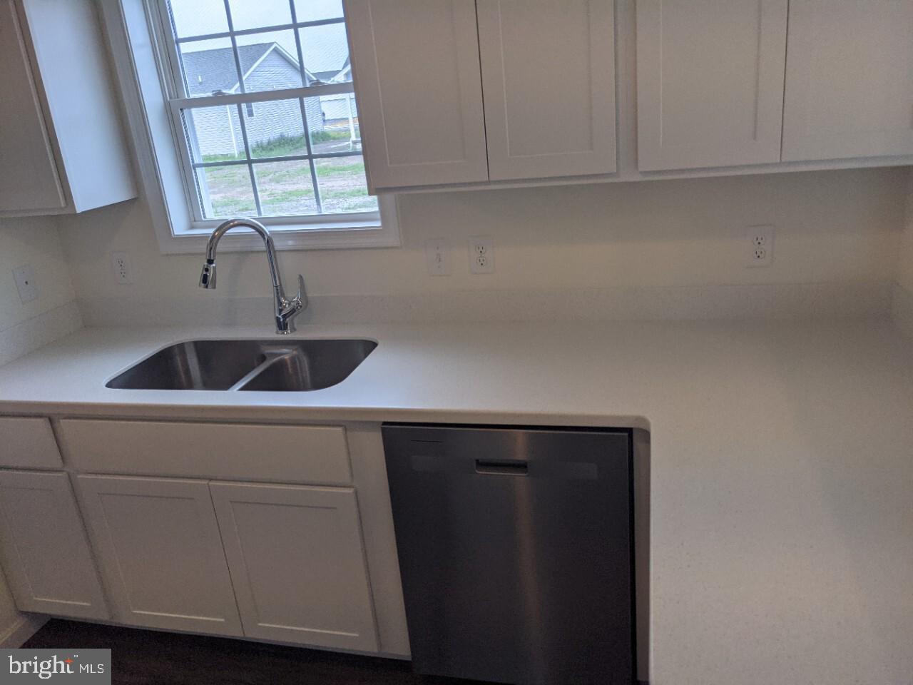 106 Friendship Way #lot 3 Property Photo 8
