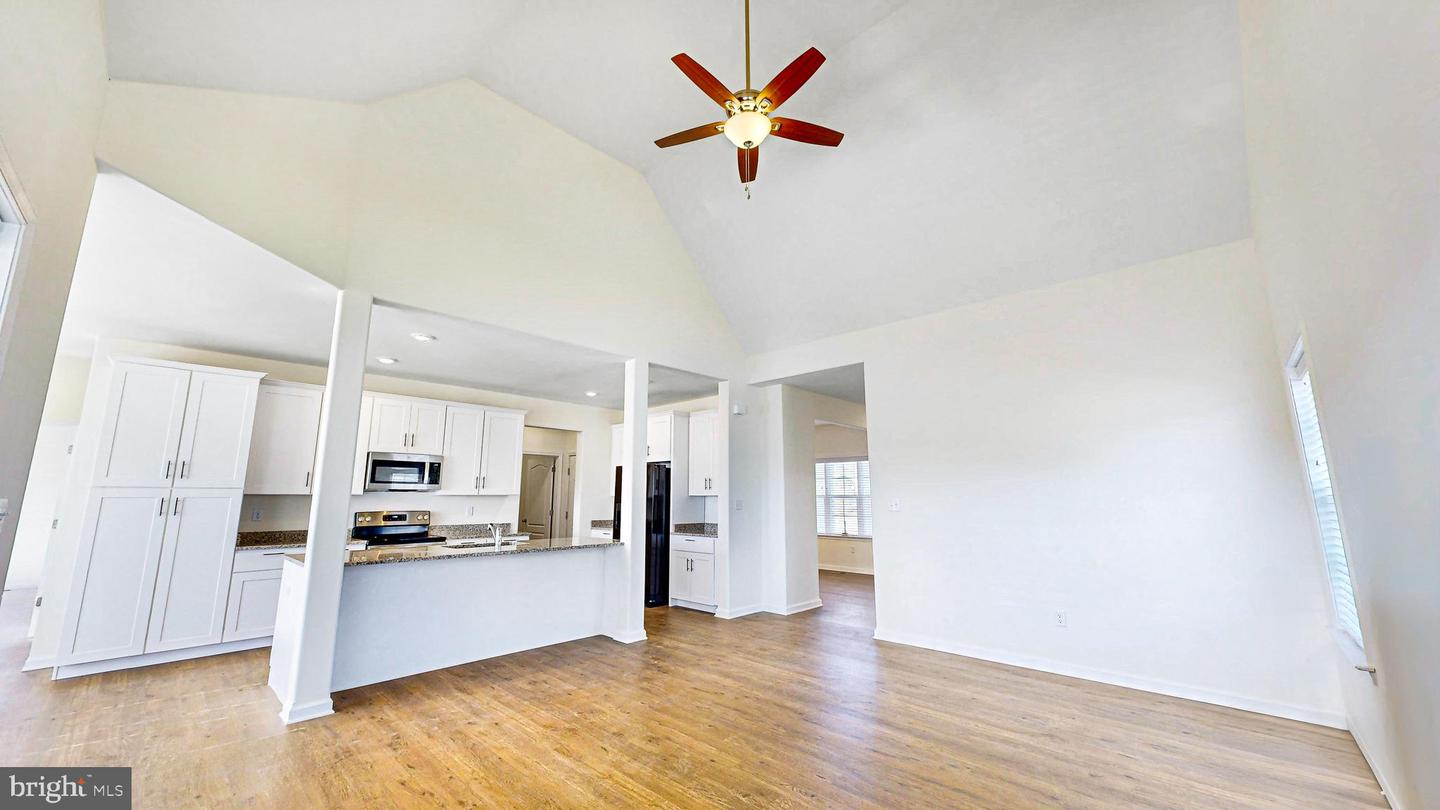 1016 Weatherstone Ln Property Photo 13