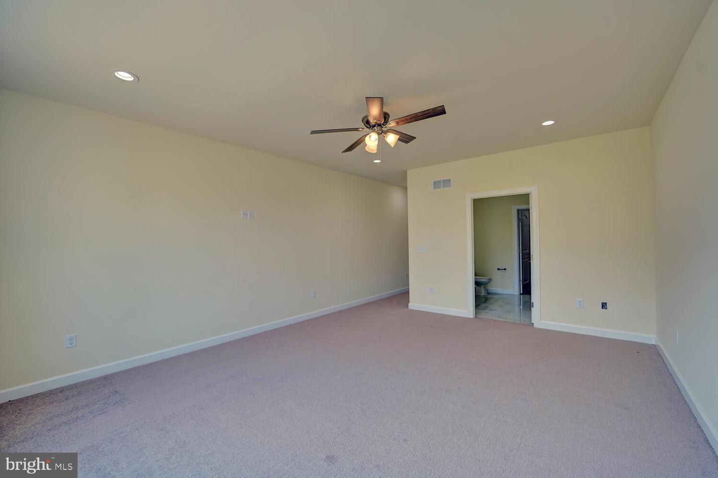 33 Mapledale Rd Property Photo 29