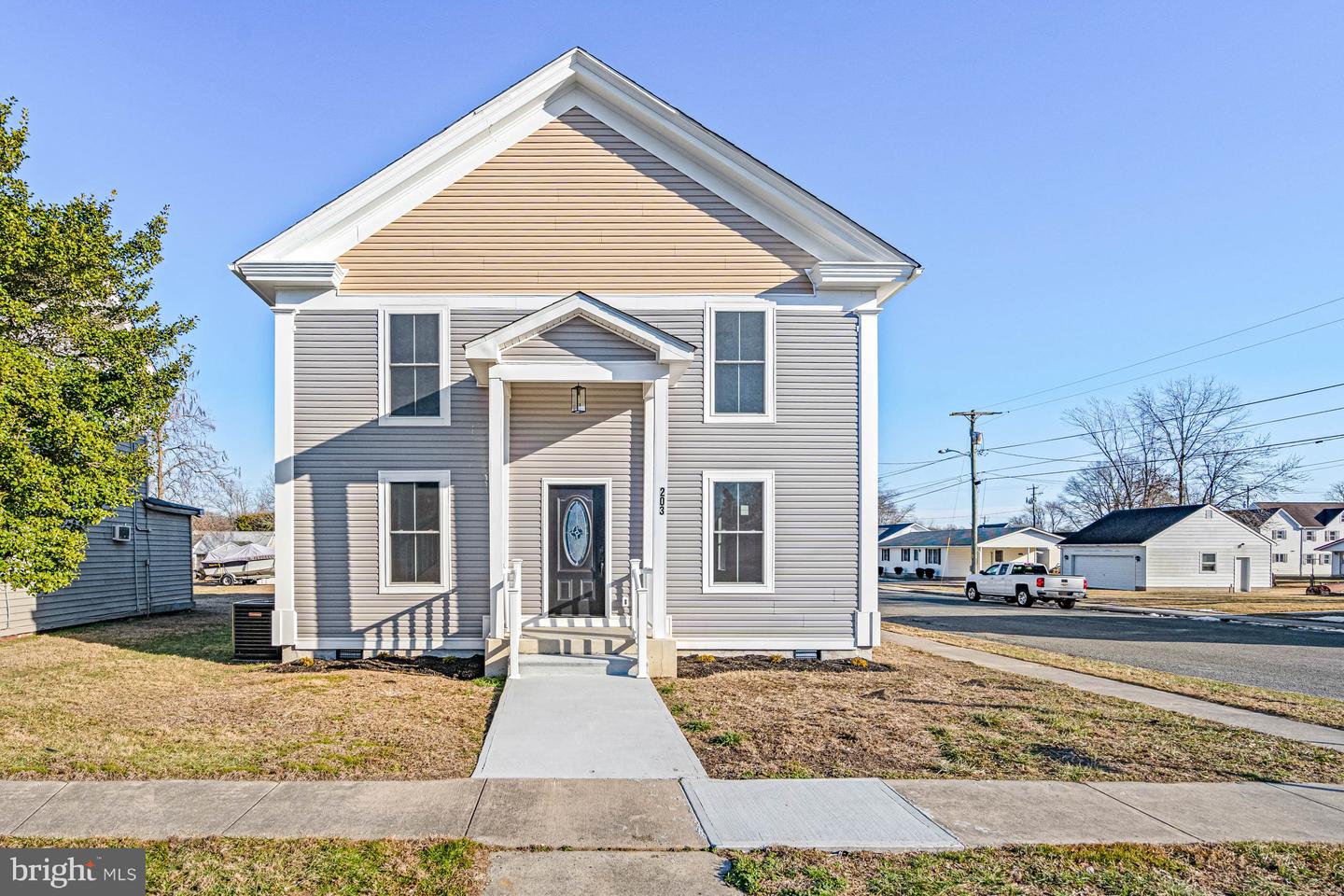 203 Church St Property Photo 1