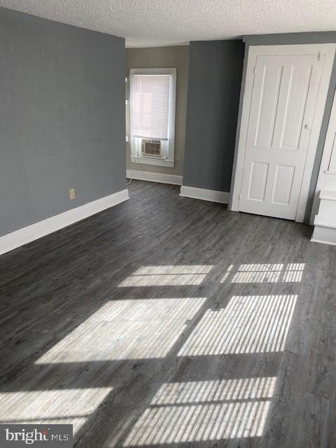 210 S Market St Property Photo 8