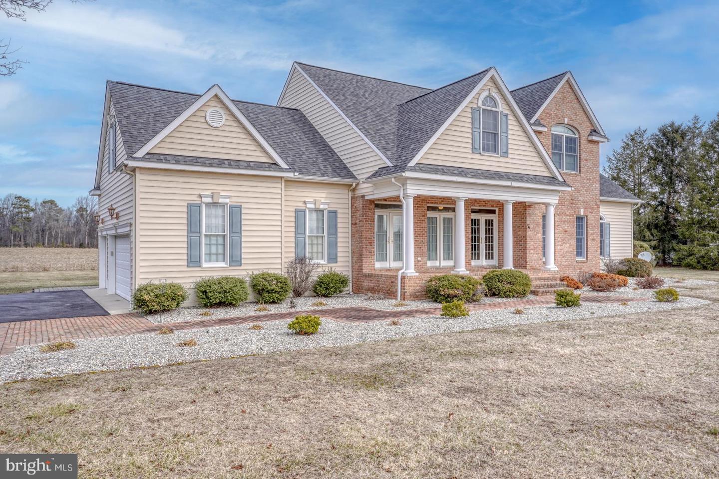 1495 Midstate Rd Property Photo