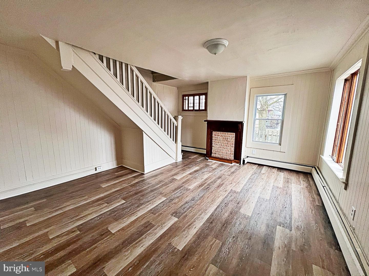 210 Hanley St Property Photo