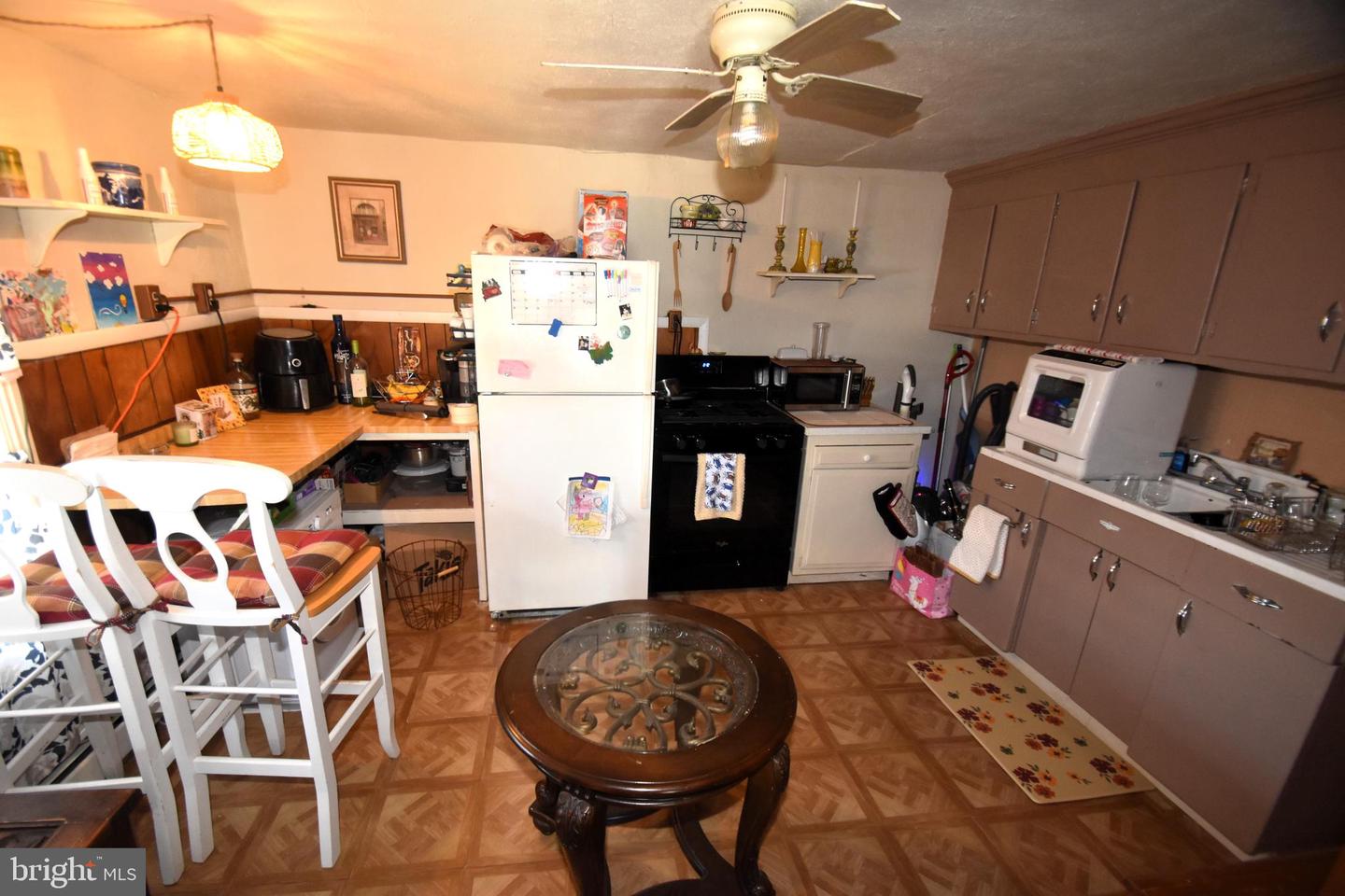 133 S Main St Property Photo 7