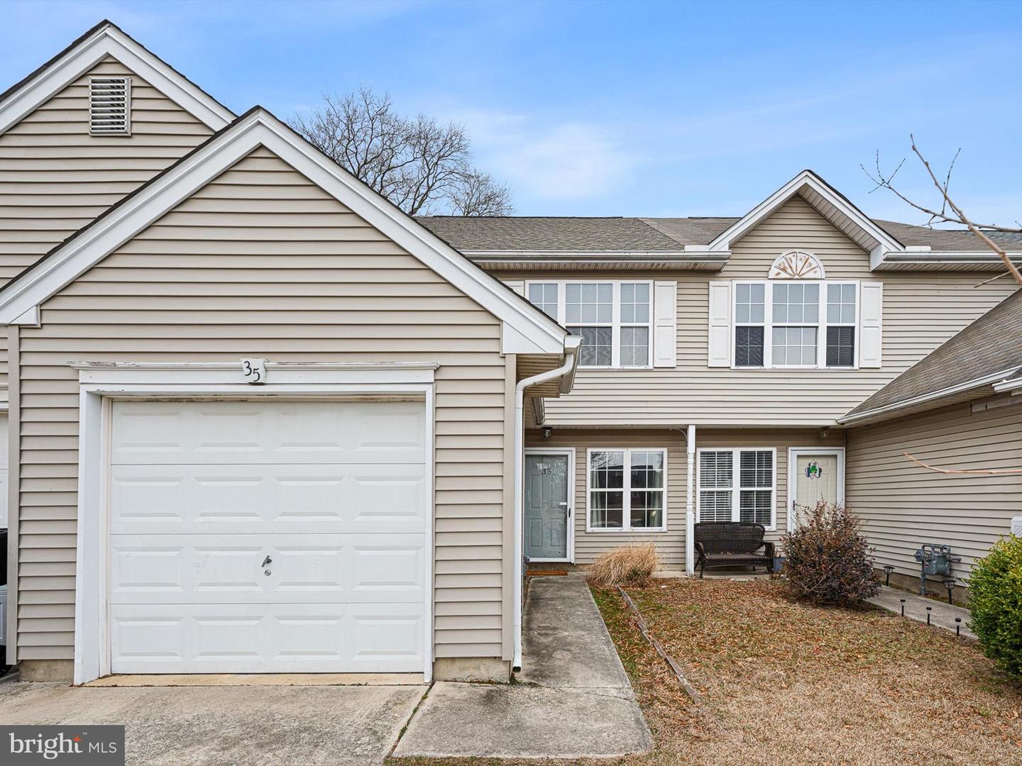 35 Periwinkle Ct Property Photo