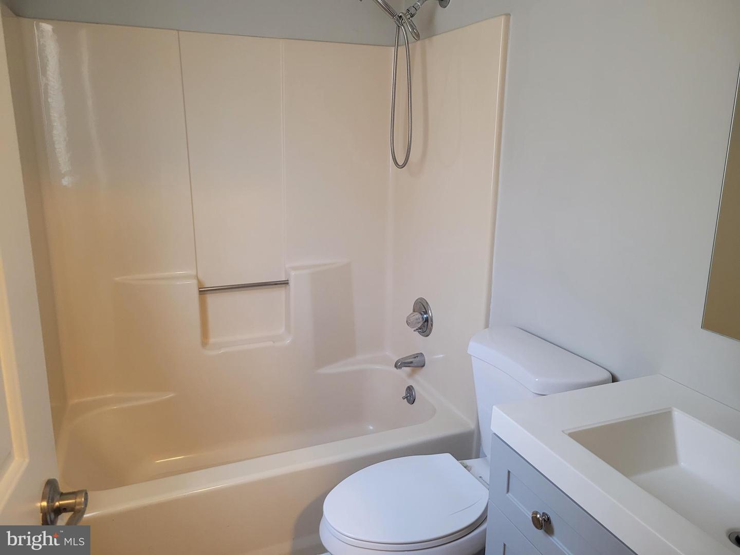 1220 Woodrow Ct Property Photo 13