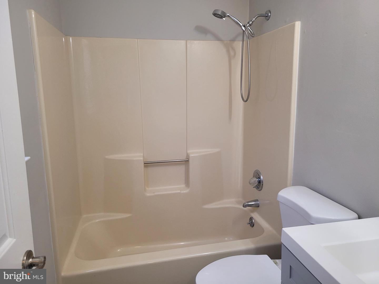 1220 Woodrow Ct Property Photo 14