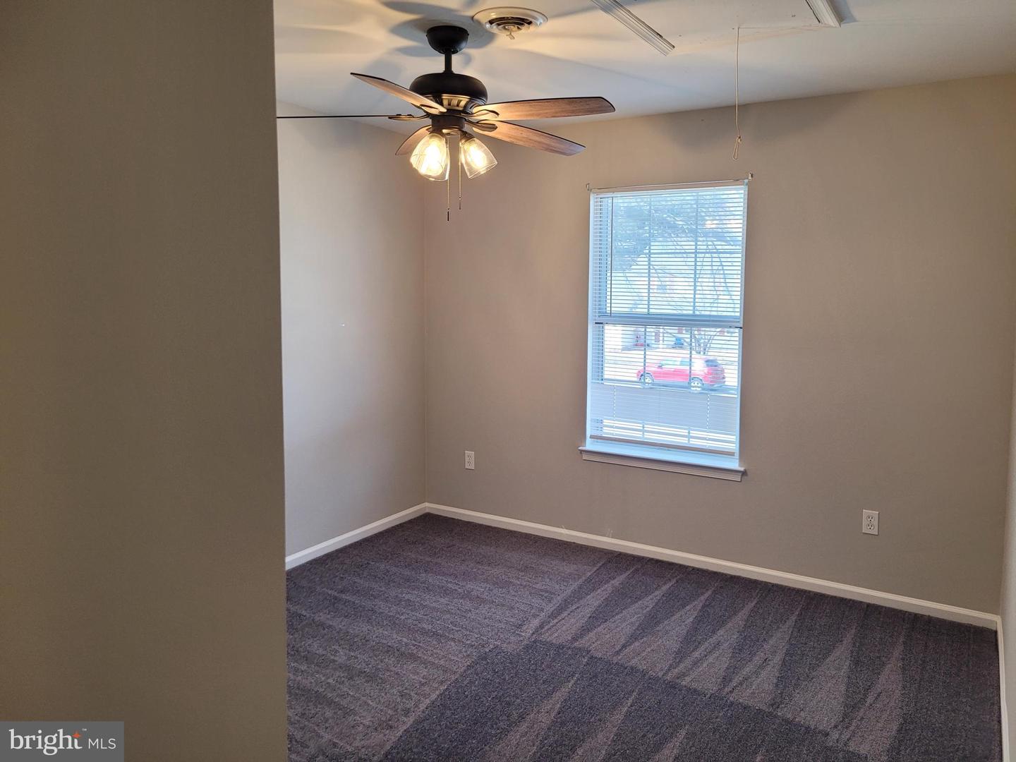 1220 Woodrow Ct Property Photo 17