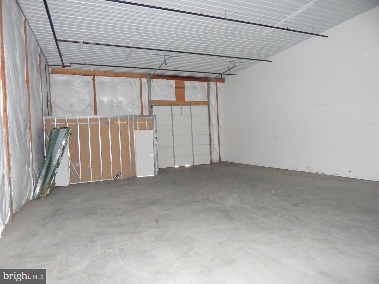 401 Cassidy Dr Property Photo 6
