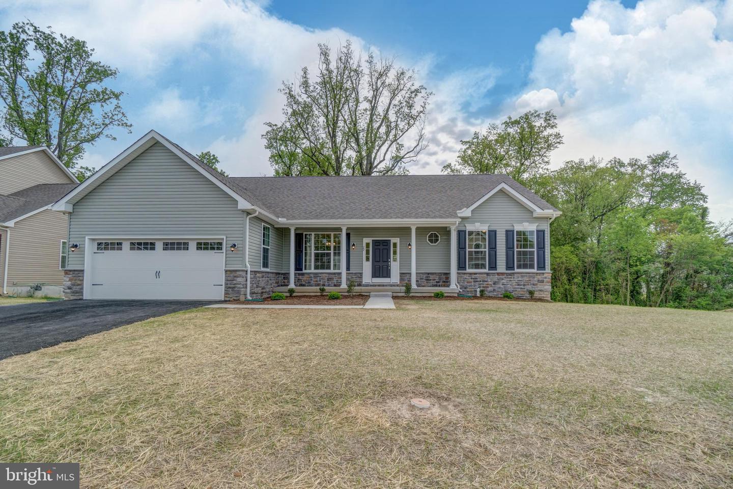 46 Charleston Circle #jefferson Property Photo 1