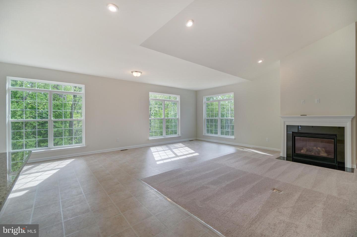 46 Charleston Circle #jefferson Property Photo 6