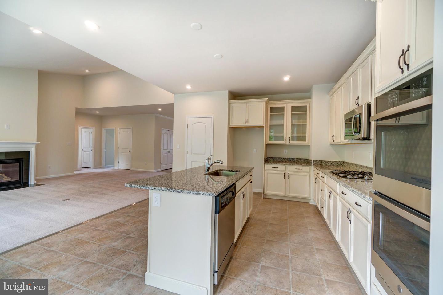 46 Charleston Circle #jefferson Property Photo 10