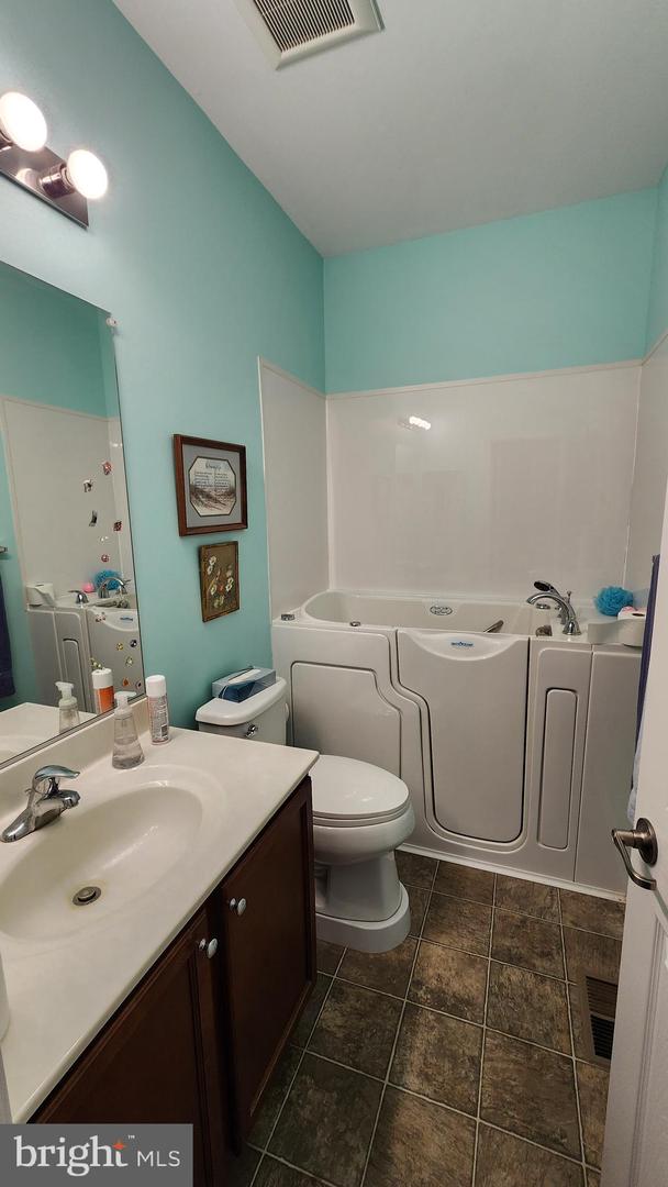 11 Bay Hill Rd Property Photo 18