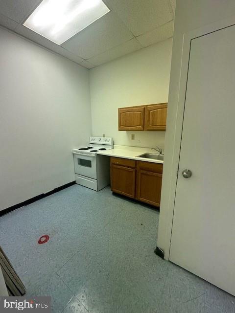 21 Glenwood Avenue E #10 Property Photo 11