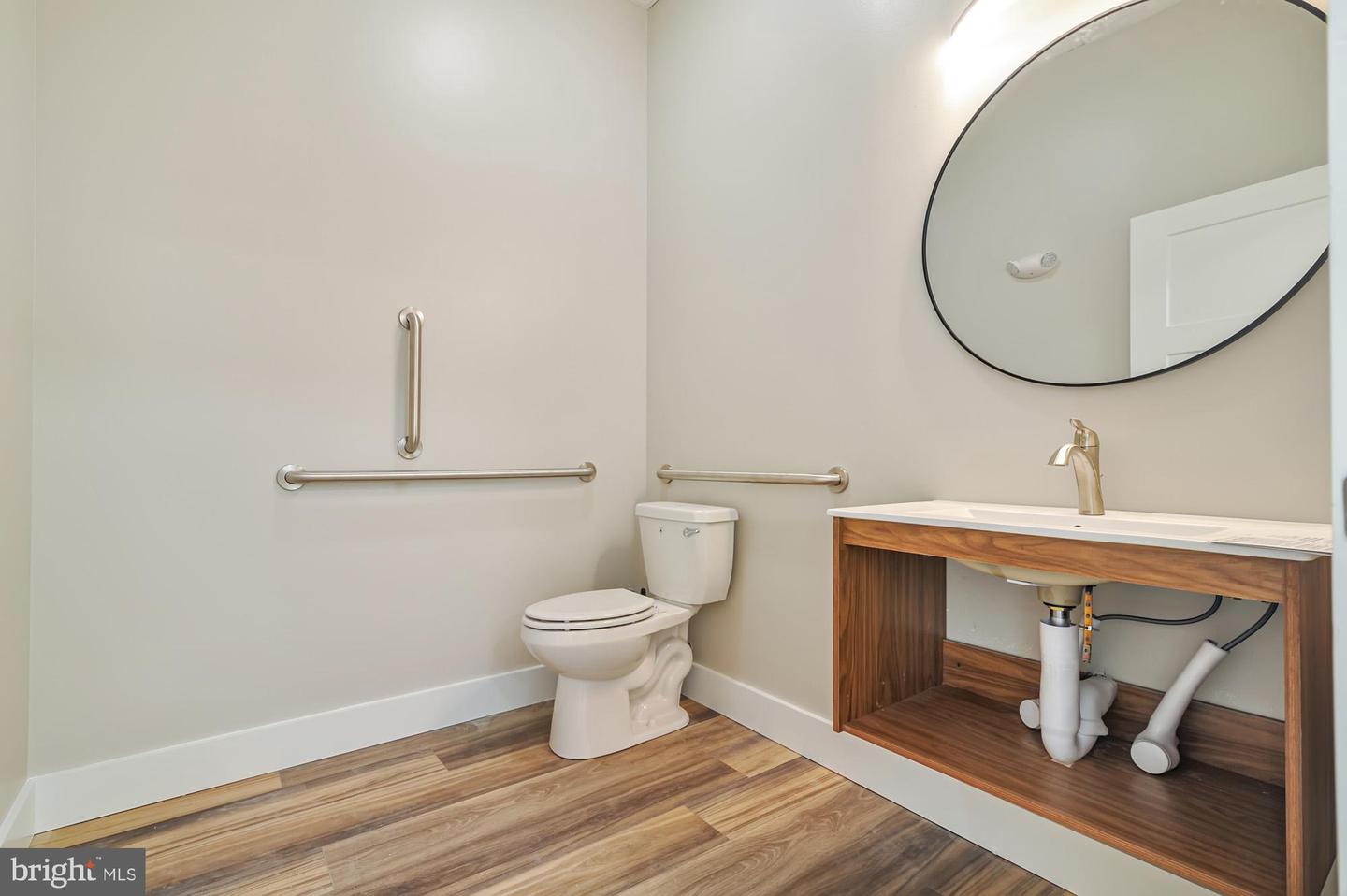 9770 S Dupont Hwy #office Property Photo 17