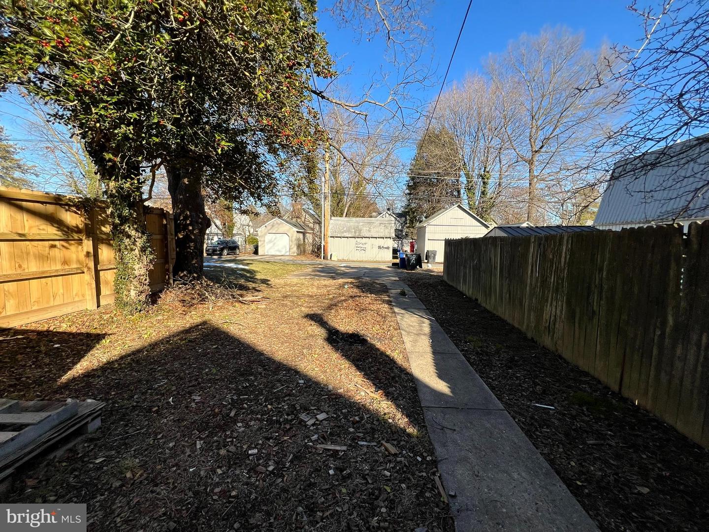 307 N Governors Ave Property Photo 5