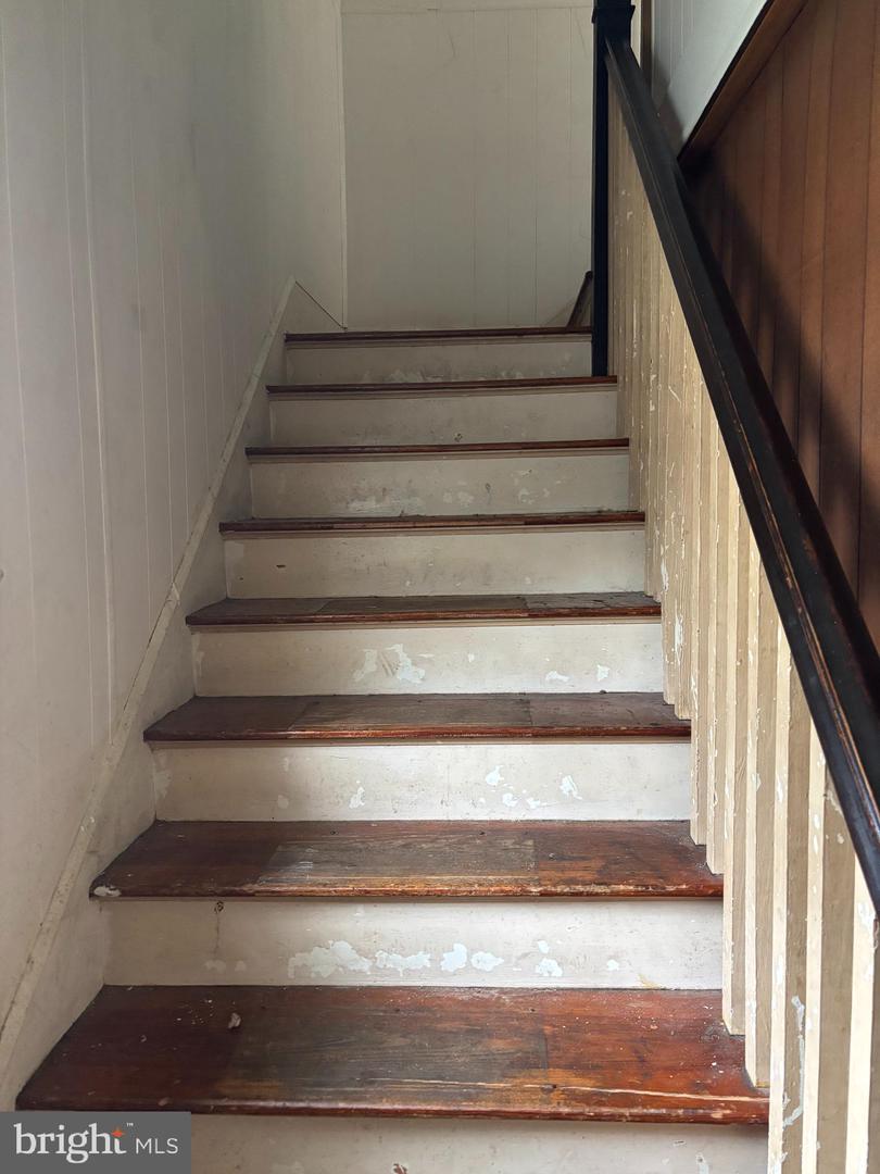 307 N Governors Ave Property Photo 14